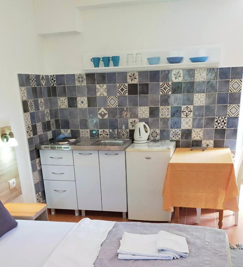Guesthouse Tri Palme Бечичи Экстерьер фото